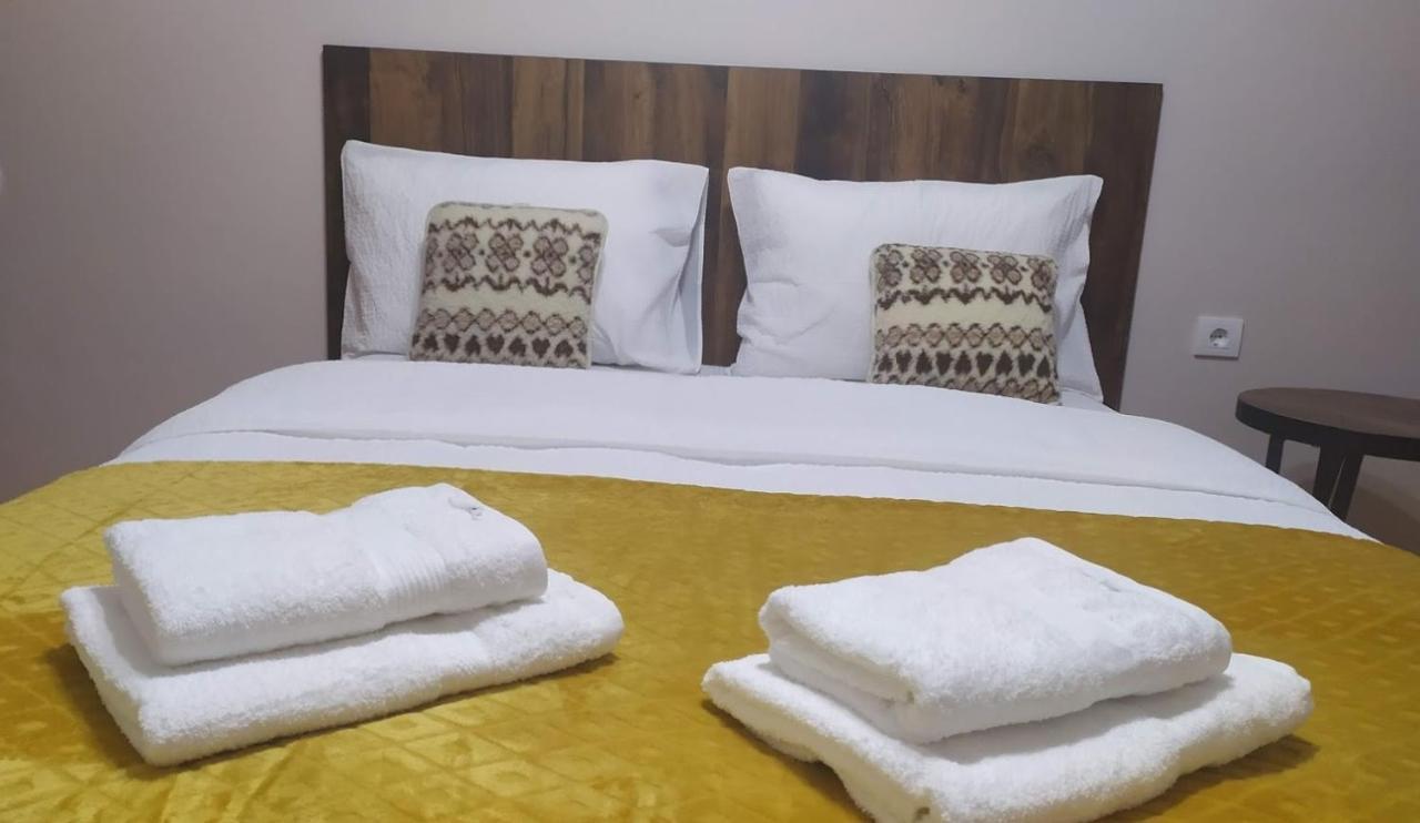 Duka Apartment Ni Екстериор снимка