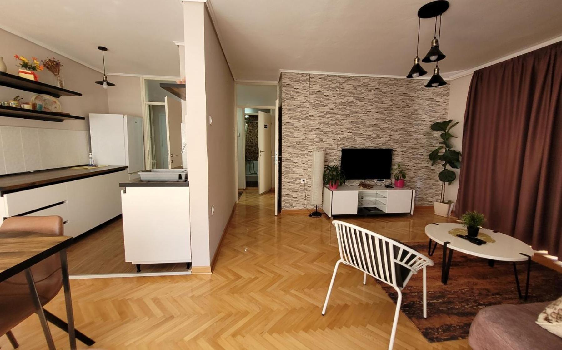 Duka Apartment Ni Екстериор снимка